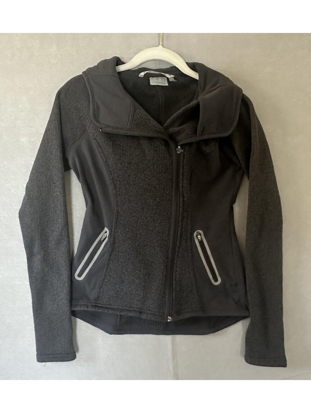 Athleta Womens Daybreak Jacket Hoodie Full Zip  Dark Gray, XS, Good Condition.